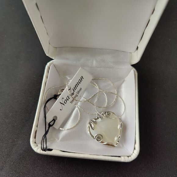 Sterling Silver  Heart Shaped Genuine Mother of Pearl Necklace - Picture 13 of 13